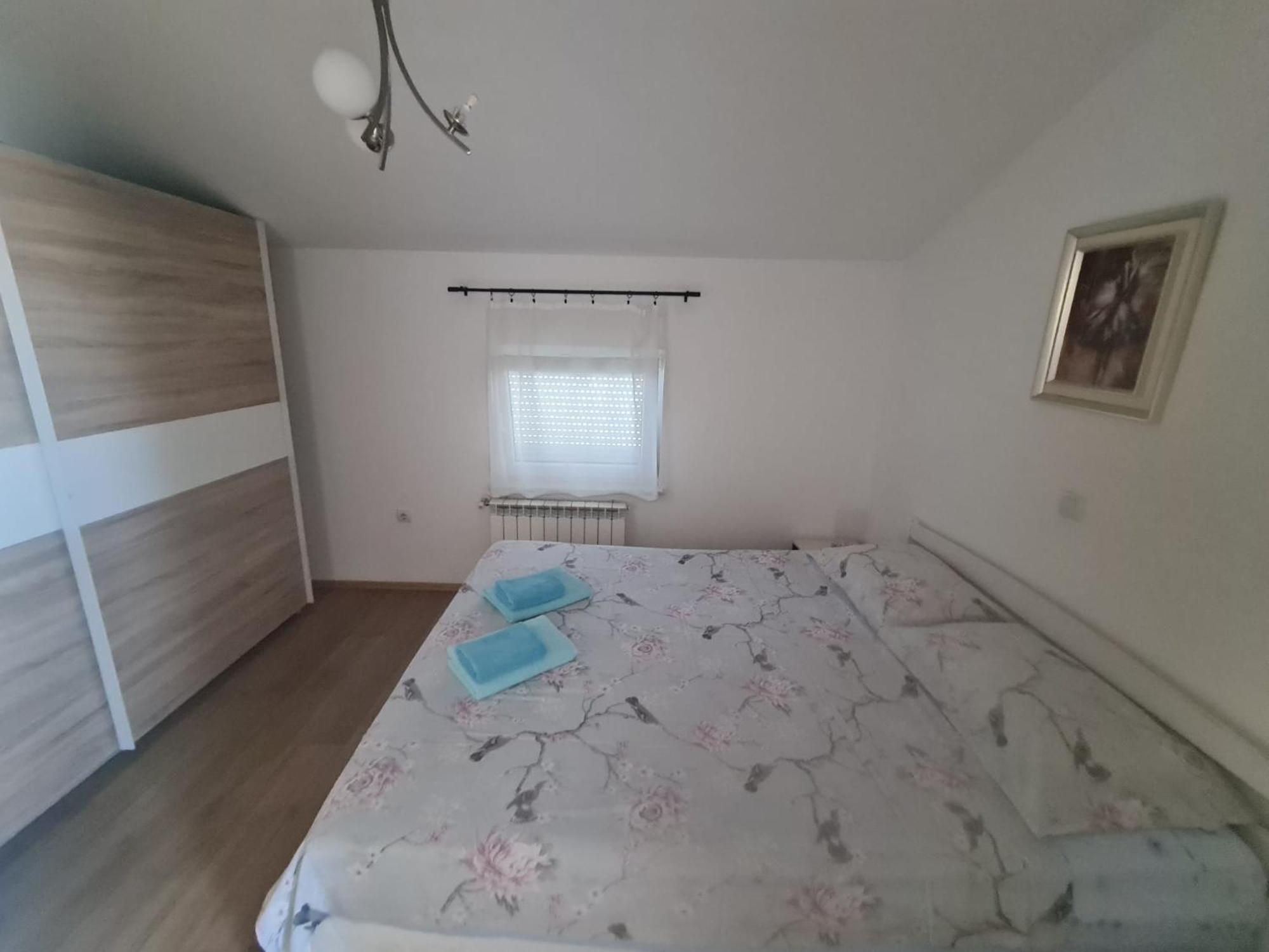 Pezic Apartment