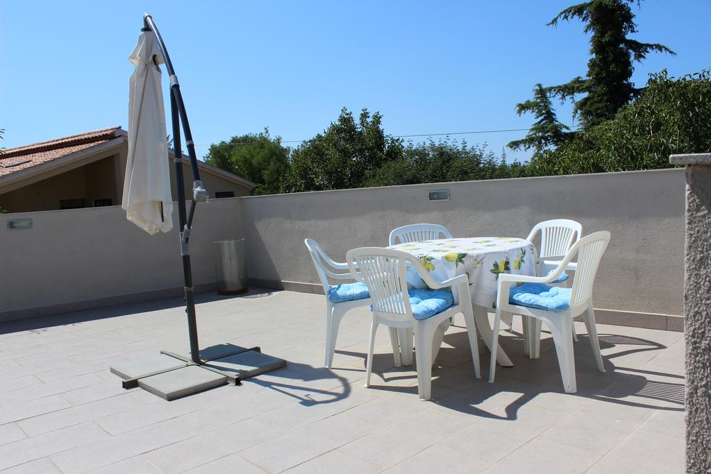 Apartment Pezic *